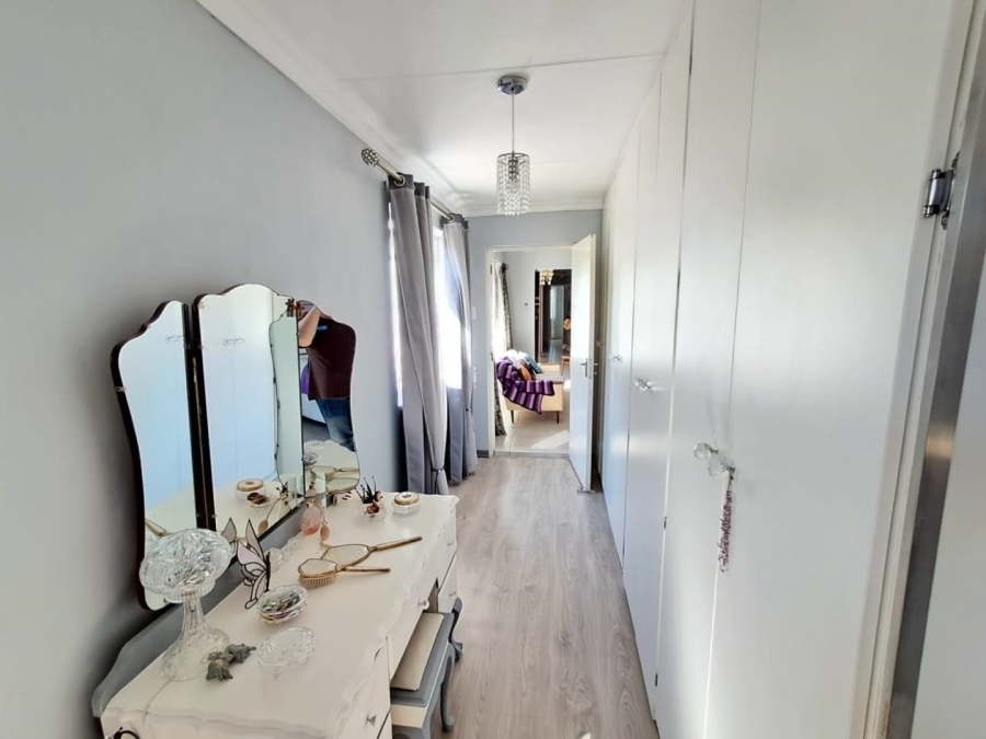 4 Bedroom Property for Sale in Wilgehof Free State